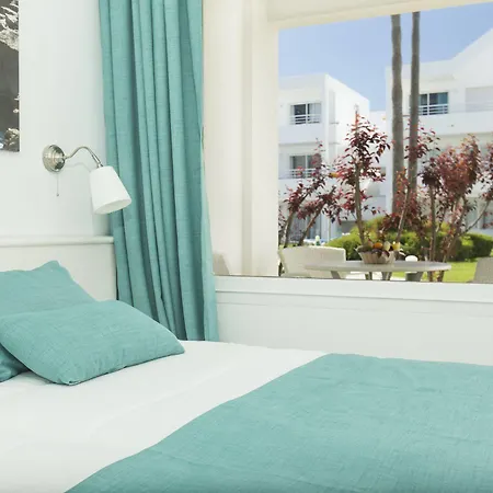 Habitat Apartment