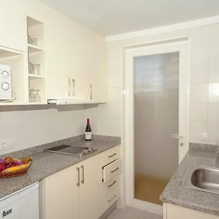 Habitat Apartment *