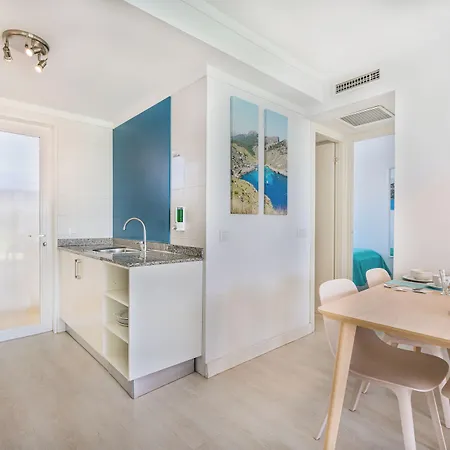 Habitat Apartment *